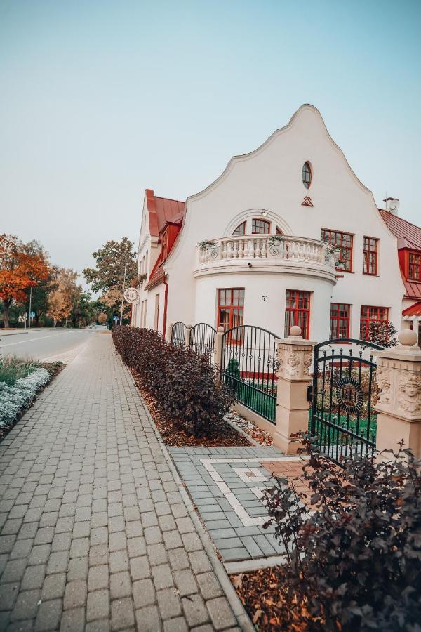 Bahnhofs Hotel Alūksne Zewnętrze zdjęcie